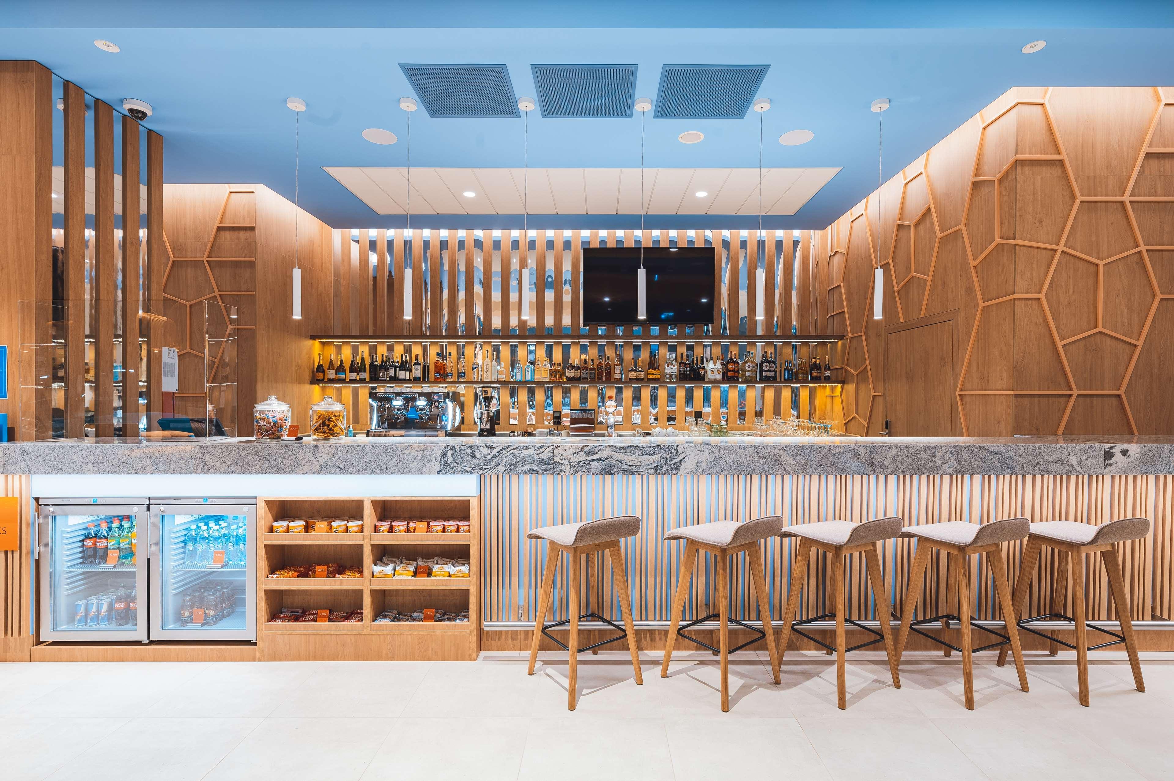 Hotell Hampton By Hilton Reduta 3*