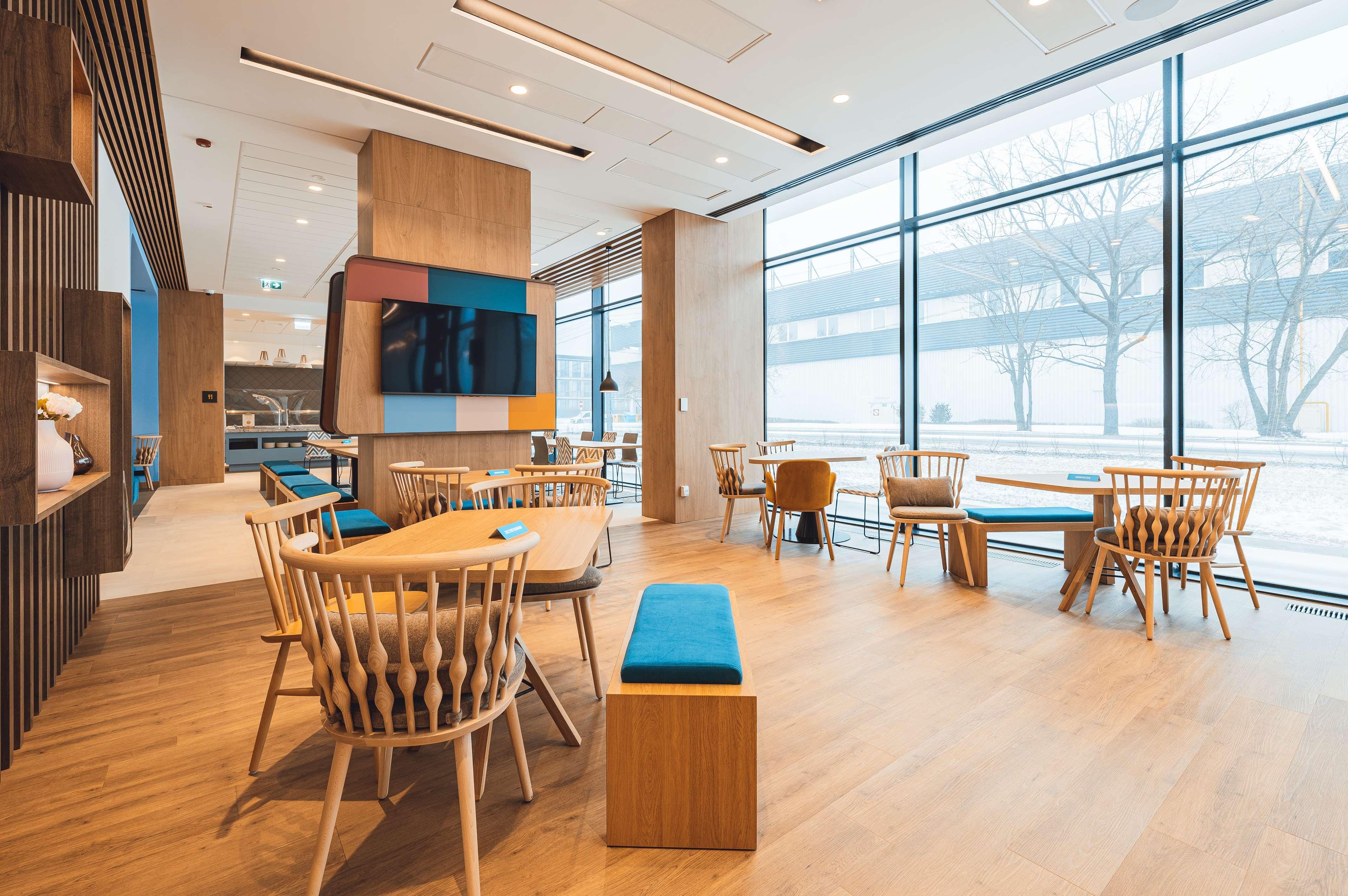 Hampton By Hilton Reduta Hotell