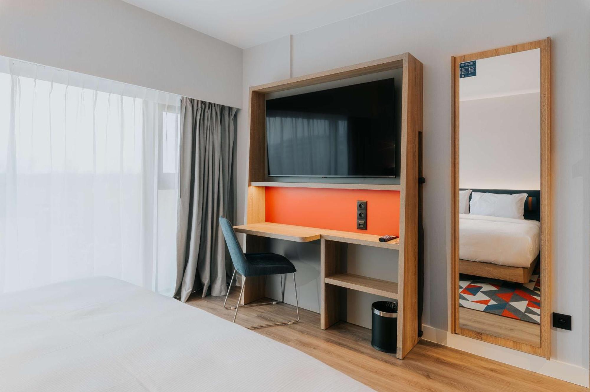 Hampton By Hilton Reduta Hotell 3*