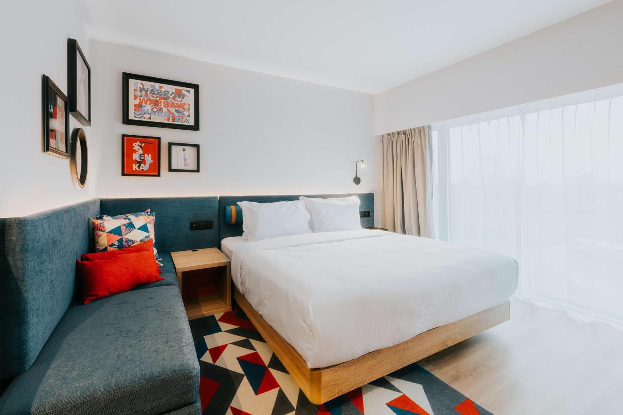 Hampton By Hilton Reduta Hotell