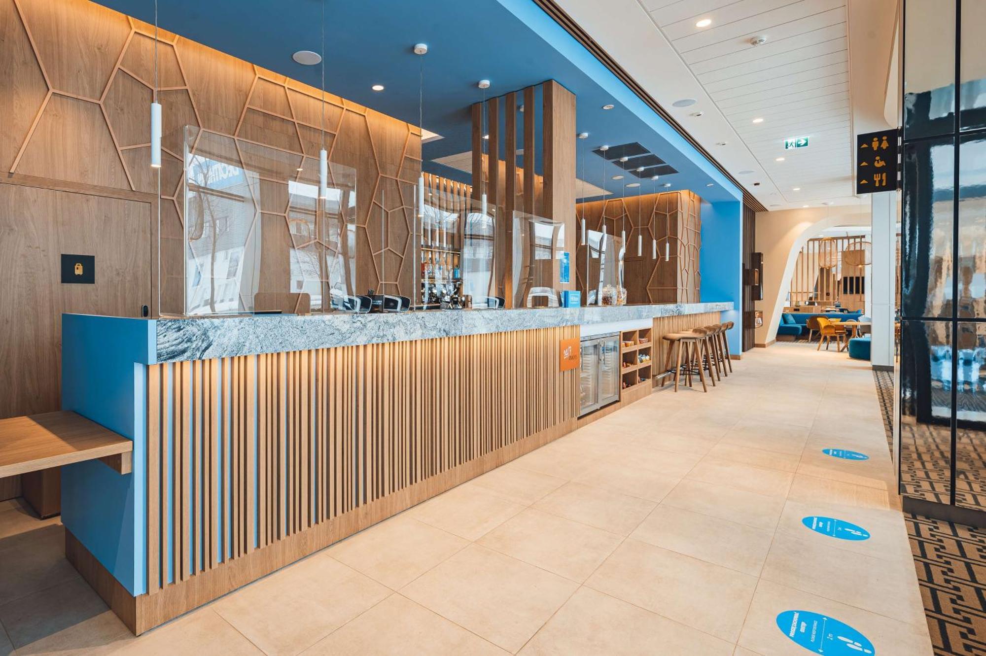 Hampton By Hilton Reduta Hotell 3*