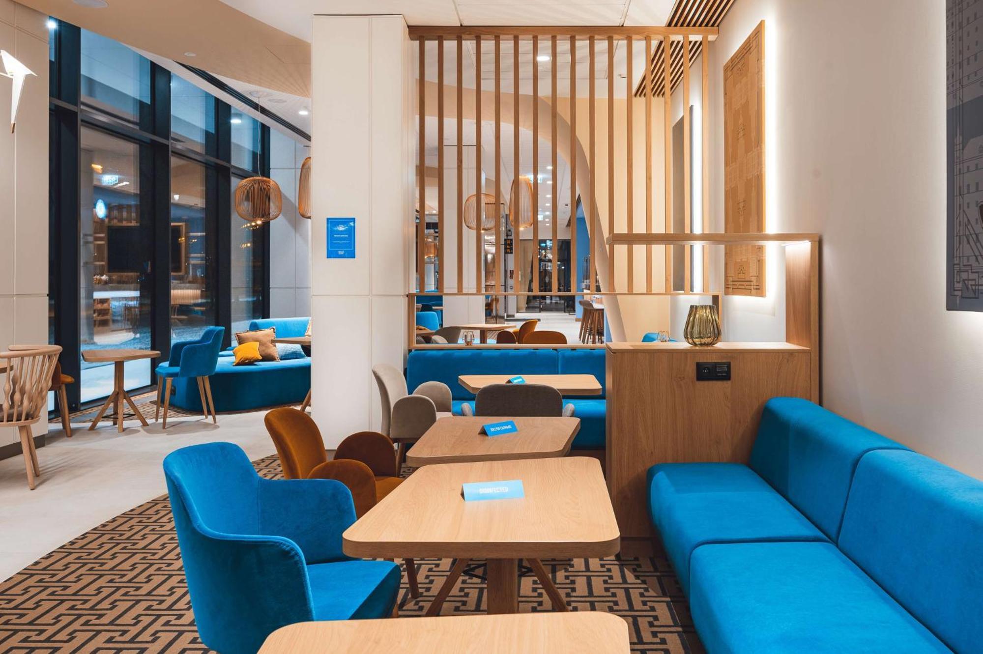 Hampton By Hilton Reduta Hotell 3*